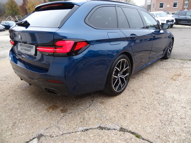 Fahrzeugabbildung BMW 520d xDrive M Sport/1.Hd/AHK/Virtual/Kamera/
