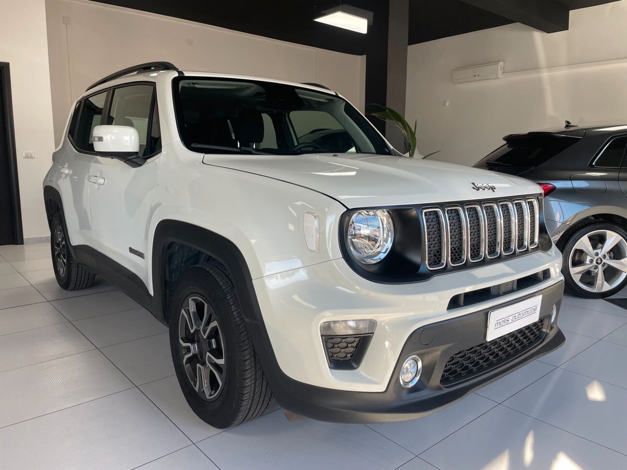 Jeep Renegade 1.6 Mjt 120 CV Longitude imagem 3