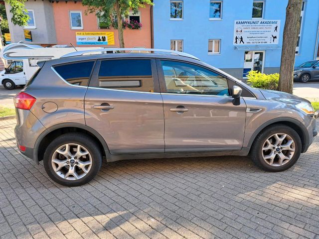 Ford Kuga diesel  4*4 euro 5