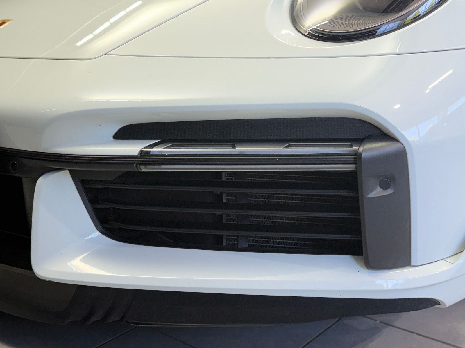 Fahrzeugabbildung Porsche 992 Turbo S|AERO-PAKET|BRABUS|BOSE|ACC|KW