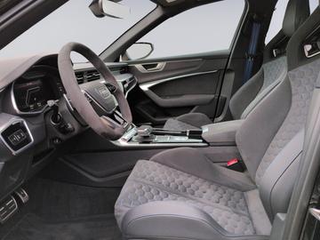 2025 AUDI RS6 — миниатюра 11