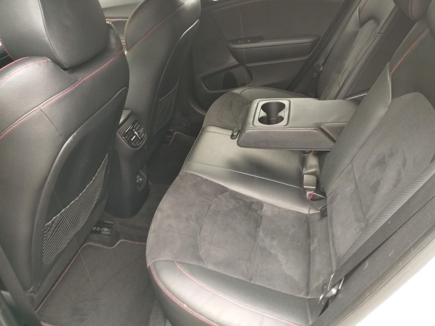 Kia ProCeed GT 1,6T KOMFORT-PAKET+Navi+Leder+JBL+Dig