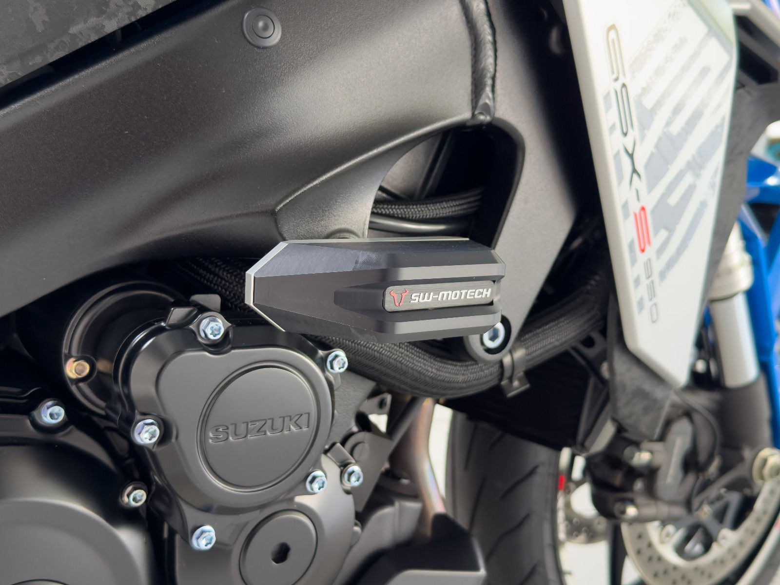 SUZUKI GSX-S 950 +SC-PROJECT++KURZER KZH++LED-BLINKER+ — zdjęcie 13