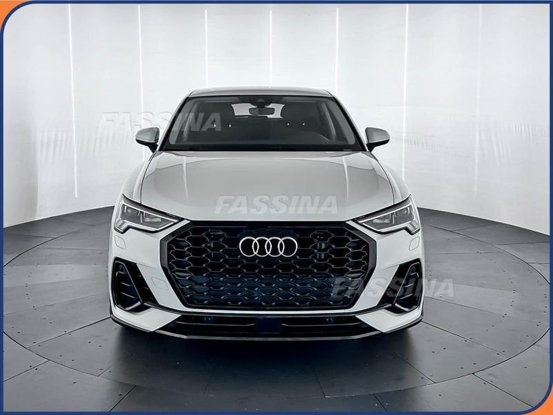 Audi Q3 Sportback 35 TFSI S tronic 150cv imagem 2