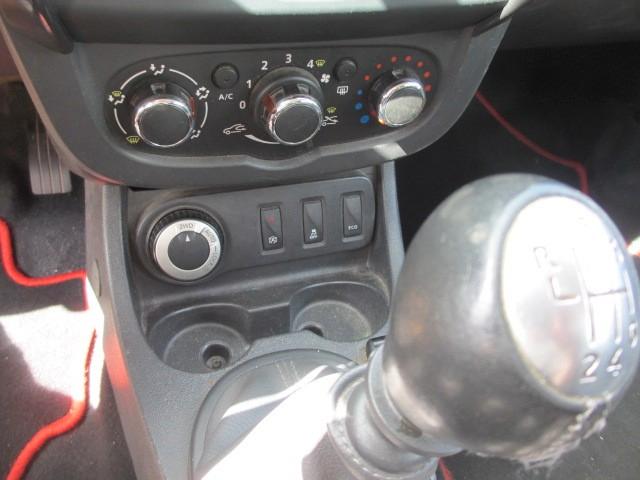 Dacia Duster 2015 — photo 15
