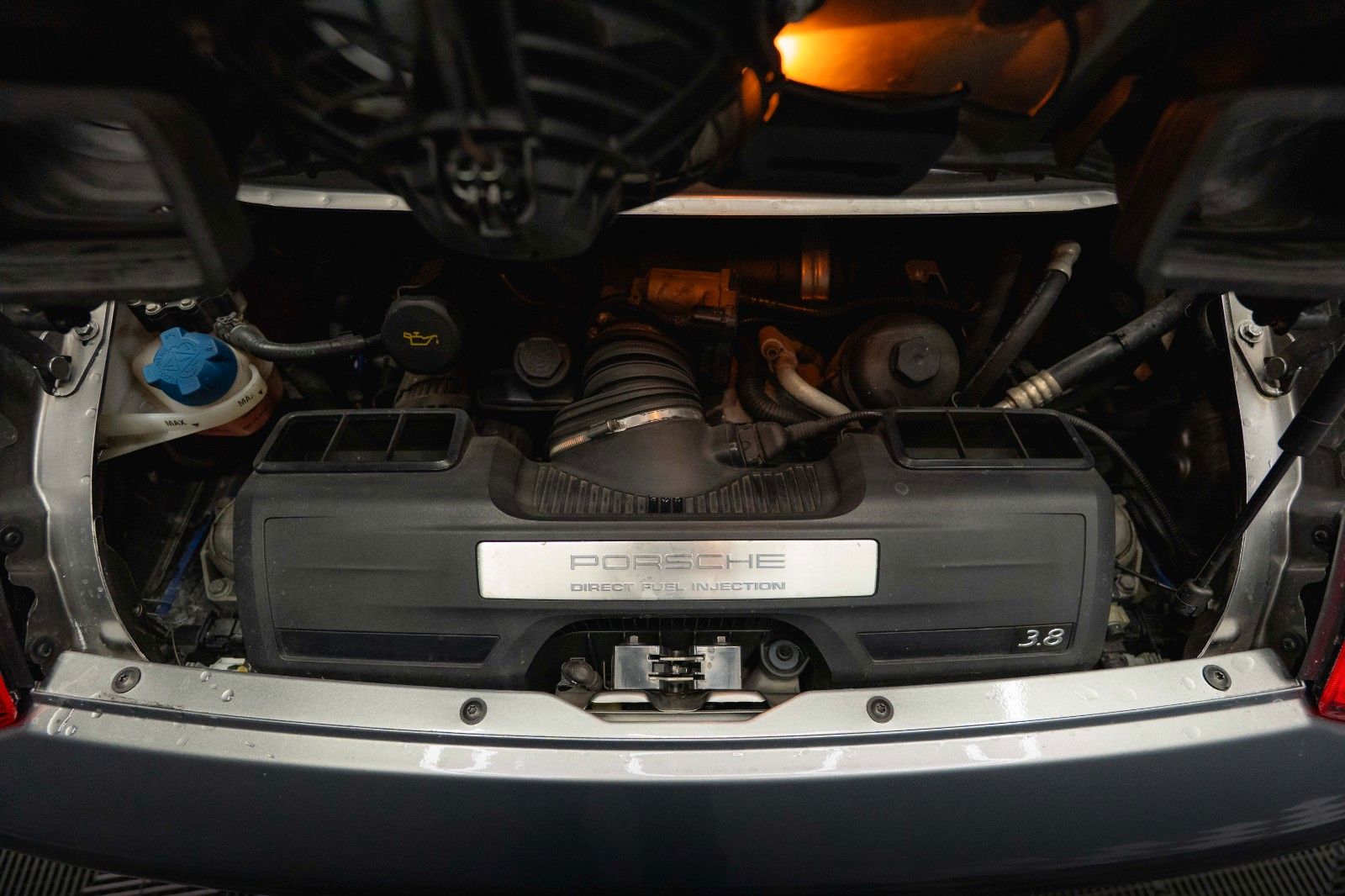 Fahrzeugabbildung Porsche 997.2 911 Carrera S Coupe Sport Chrono+ Bi-Xenon