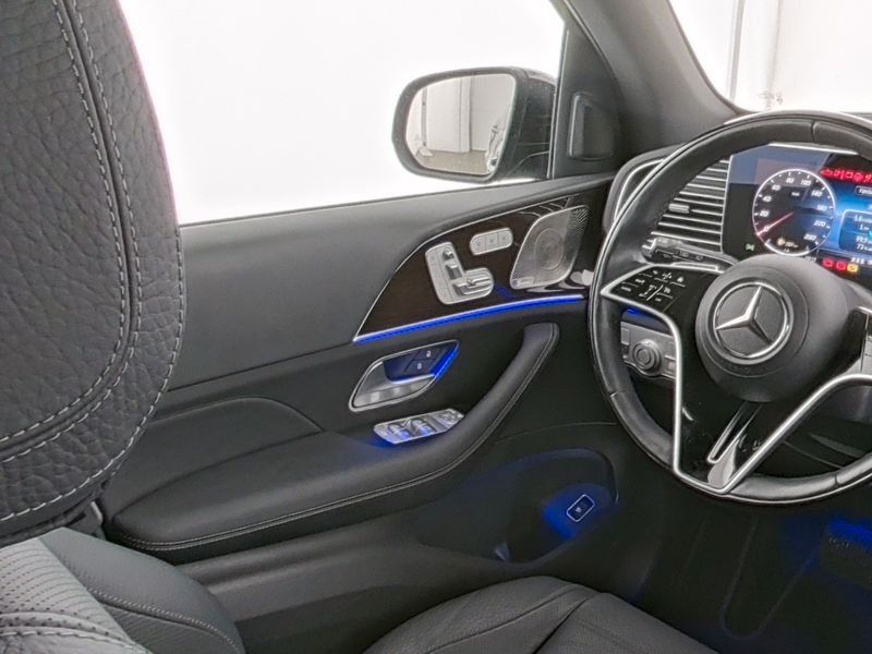 Fahrzeugabbildung Mercedes-Benz GLE 350de 4M AMG+Pano+AHK+Burm+360+Memory