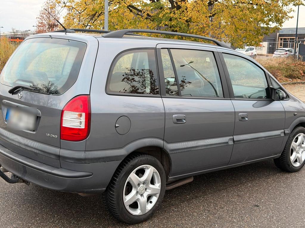 Opel Zafira