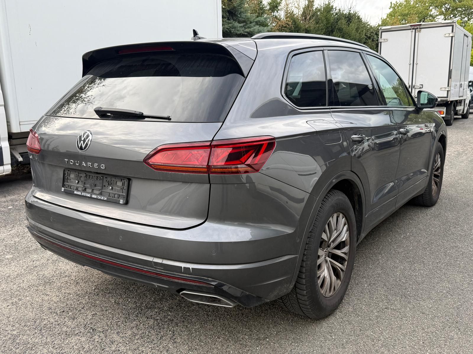 Volkswagen Touareg R-Line 4Motion 3.0 TDI PANO 360 STAND HZ foto 4