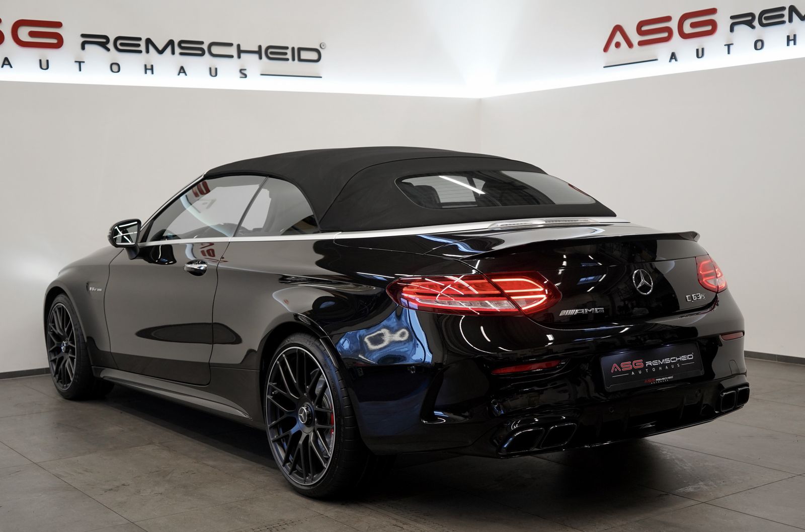 Mercedes Benz C 63 Amg
