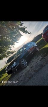 Mercedes-Benz W203  - schwarze Mercedes-Benz 230