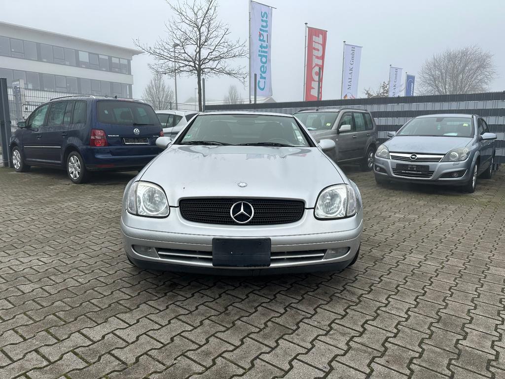 Mercedes-Benz SLK 230