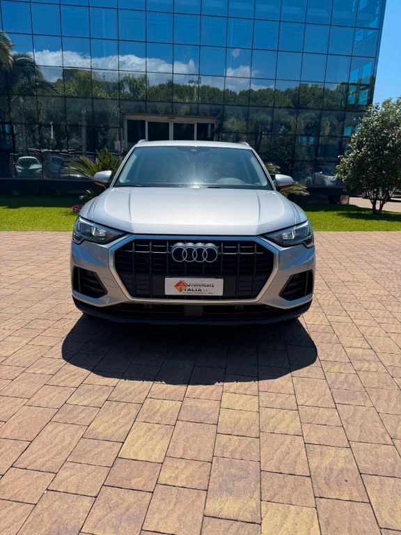 Image of Audi Q3