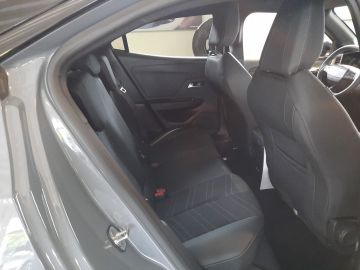 Bild 10 Opel Mokka e GS Klimaautom Musikstreaming DAB SHZ Len