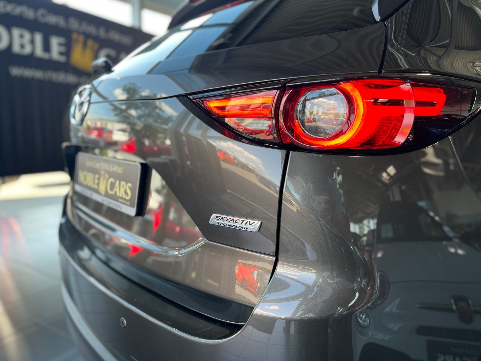 Fahrzeugabbildung Mazda CX-5 Sports-Line AWD 360° BOSE MATRIX Sitzbel.