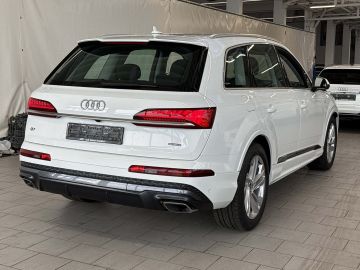 Audi Q7 - 8
