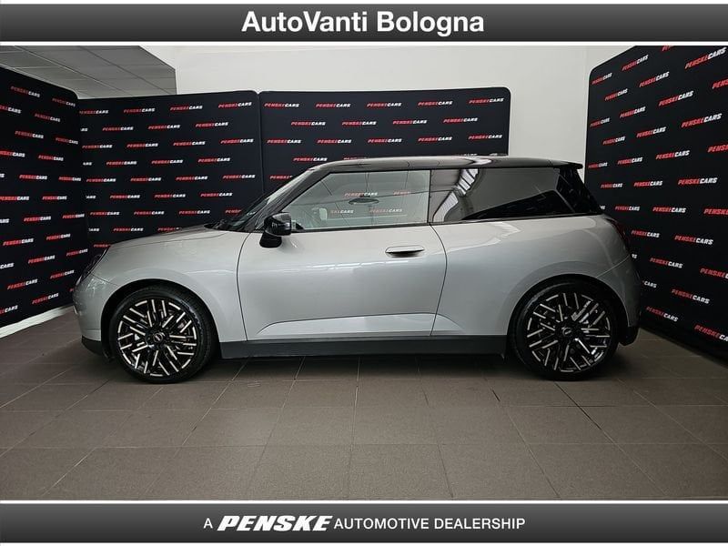 MINI Cooper Mini Cooper E Favoured imagem 3