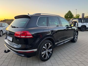 Volkswagen Touareg - 5