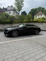 Mercedes-Benz C 180CoupéAMGLine|DigitalDisplay|KeyGo|LED
