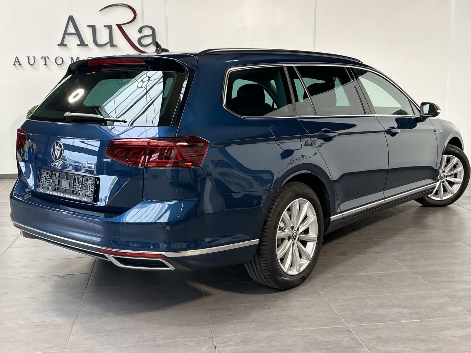 Fahrzeugabbildung Volkswagen Passat Variant GTE NAV+IQ-LIGHT+PANORAMA+ACC+VC
