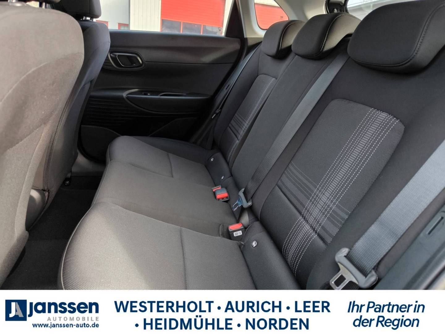 Fahrzeugabbildung Hyundai i20 FL (MY26) 1.0 T-GDI (90 PS) 6-MT Select Navi