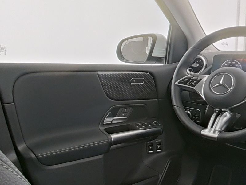 Fahrzeugabbildung Mercedes-Benz B 250 e Progressive*AHK*Distro*360°*Totwink*11kW
