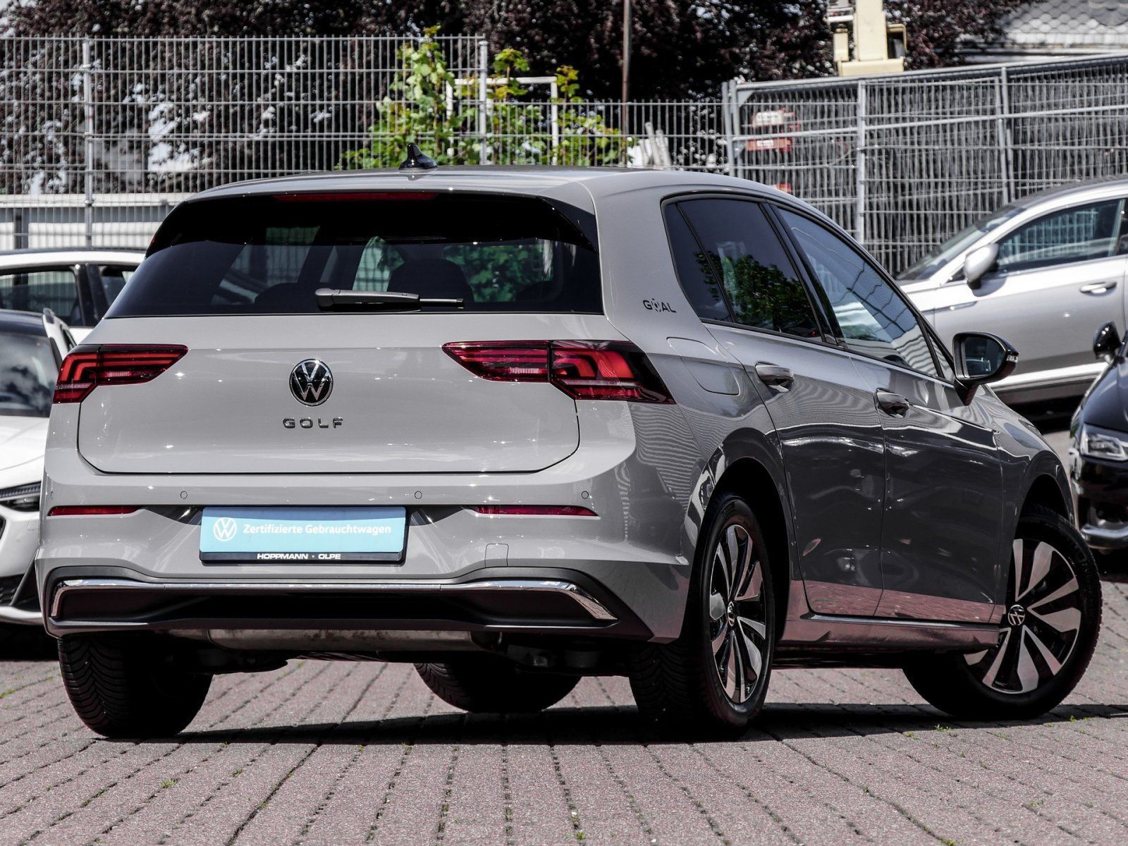 Volkswagen Golf - Bild 2