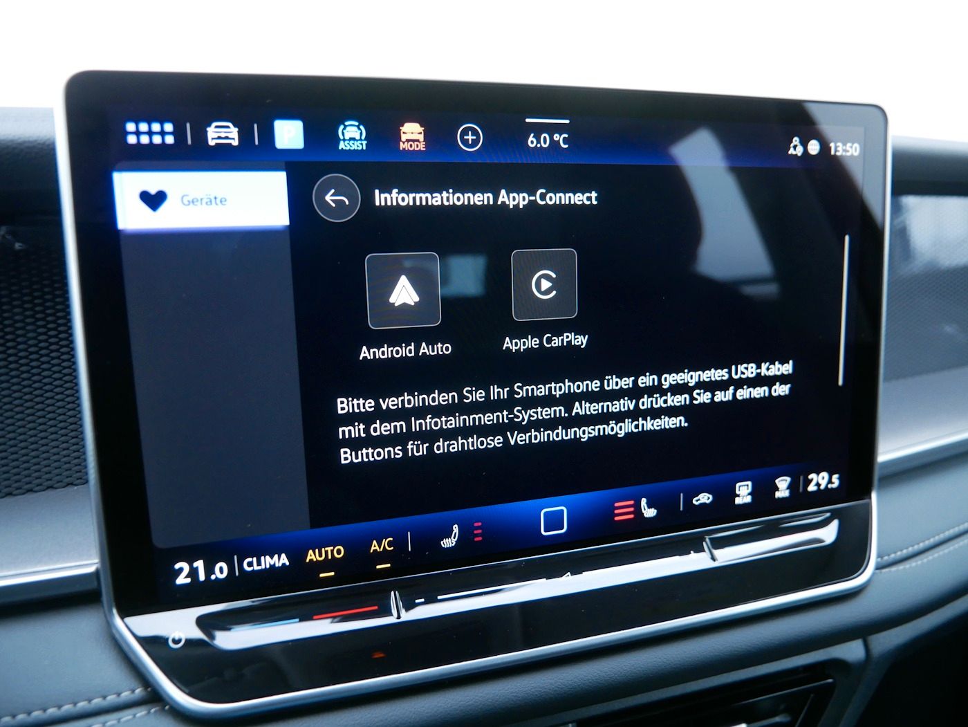 Fahrzeugabbildung Volkswagen Tayron 2.0 4Motion NEU64T 7-Sitzer Matrix AHK DC