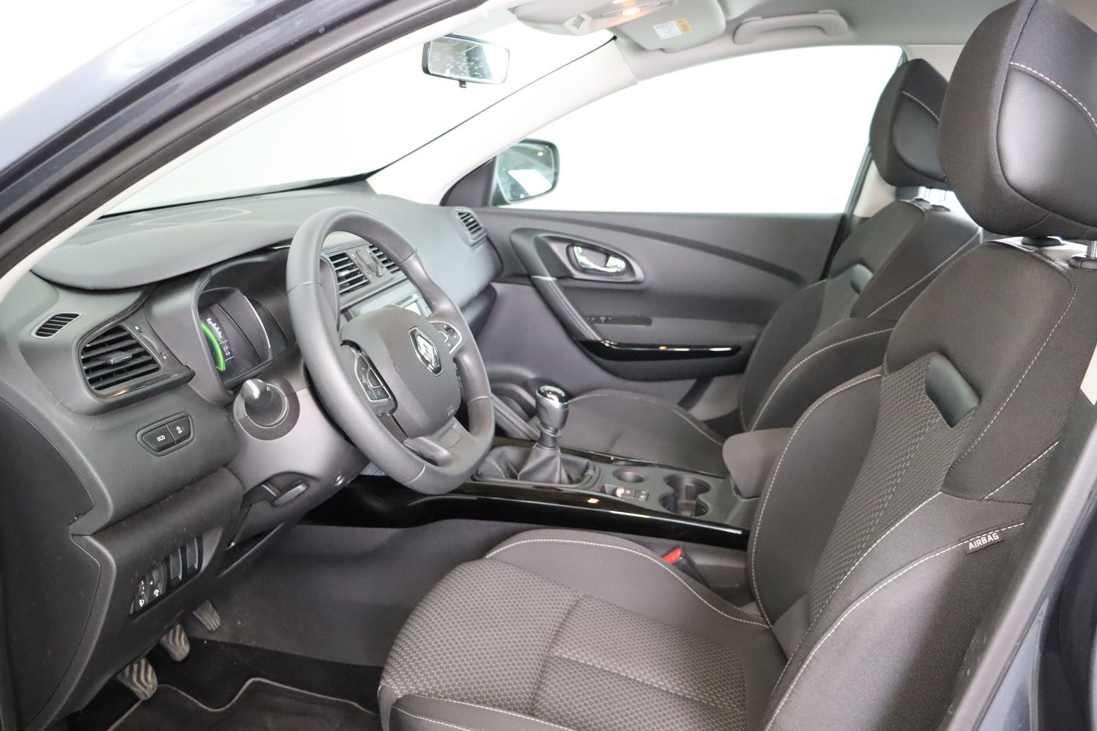 Fahrzeugabbildung Renault Kadjar * HU/AU neu * Tempomat * Klimaautom.