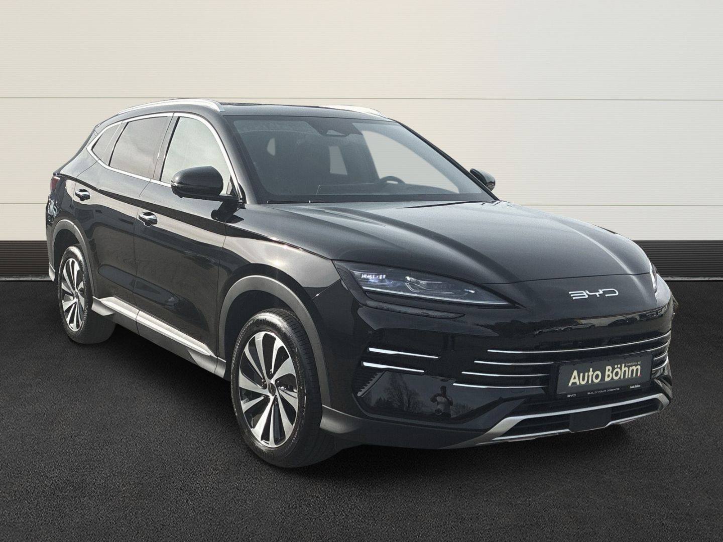 BYD SEAL U