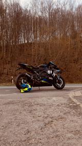 Yamaha R1 RN49 - Offers matching your search criteria