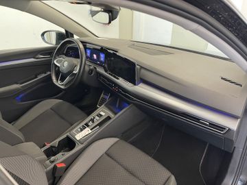 Volkswagen Golf - 10