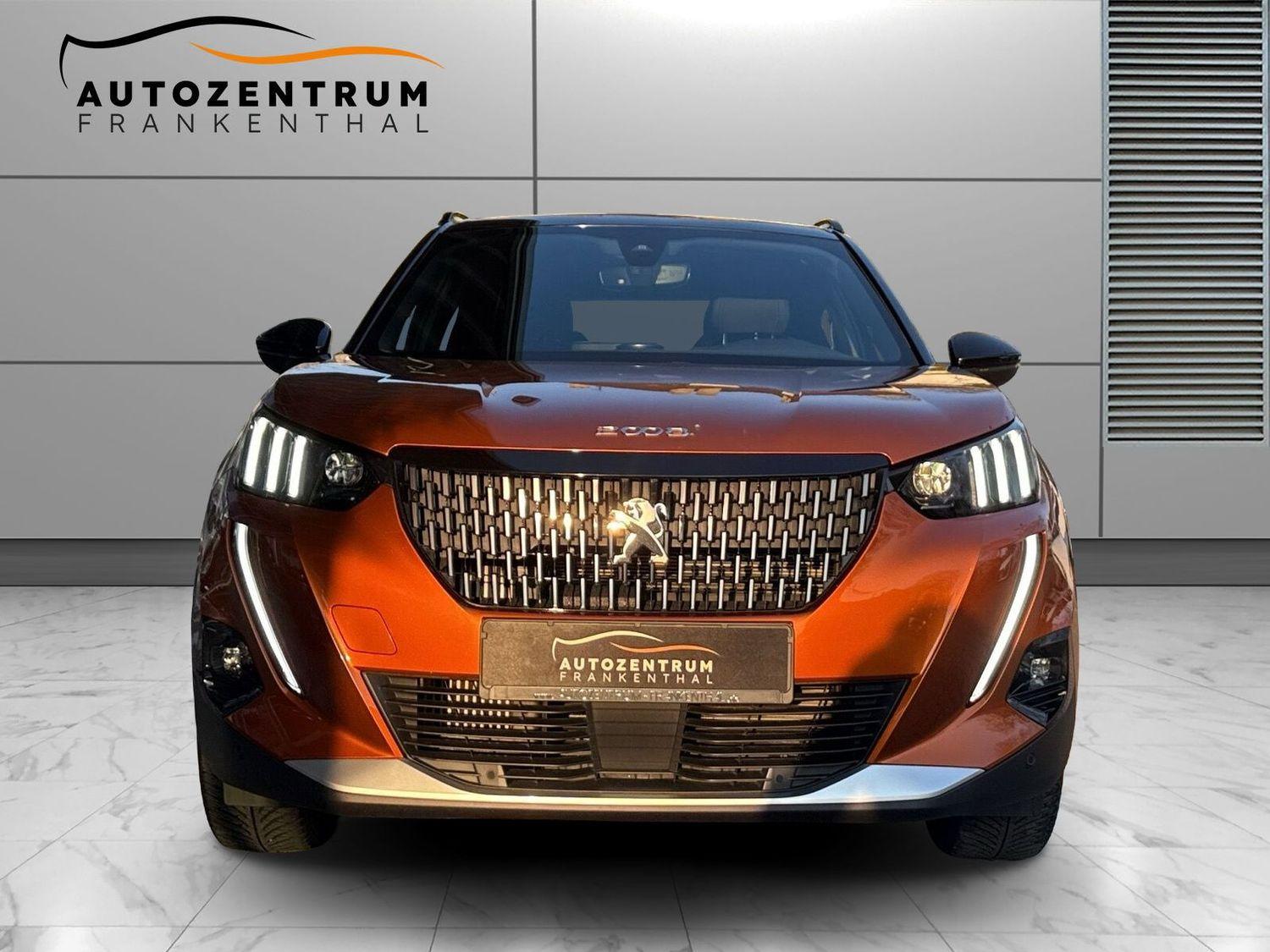 Peugeot 2008 GT LINE ACC PANO DAB AHK LEDER 