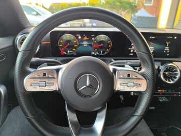 Bild 11 Mercedes-Benz CLA 180 AMG Line Night MBUX Kamera Ambiente Ligh