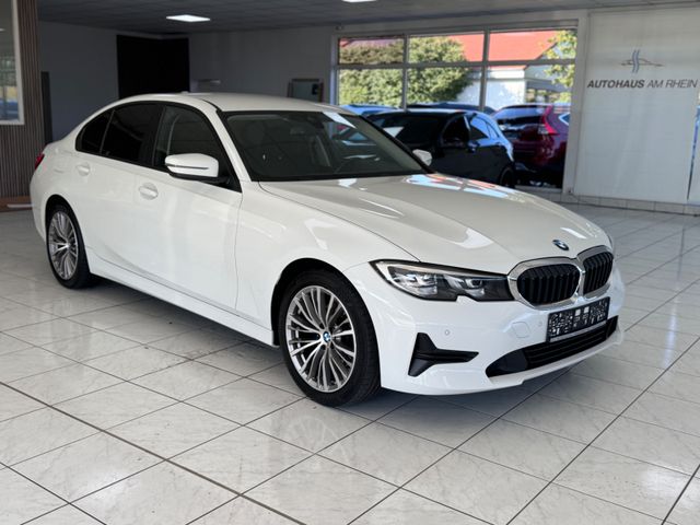 BMW 320i Advantage Lim.+Automatik+Navi+PDC+LED+2.Hnd