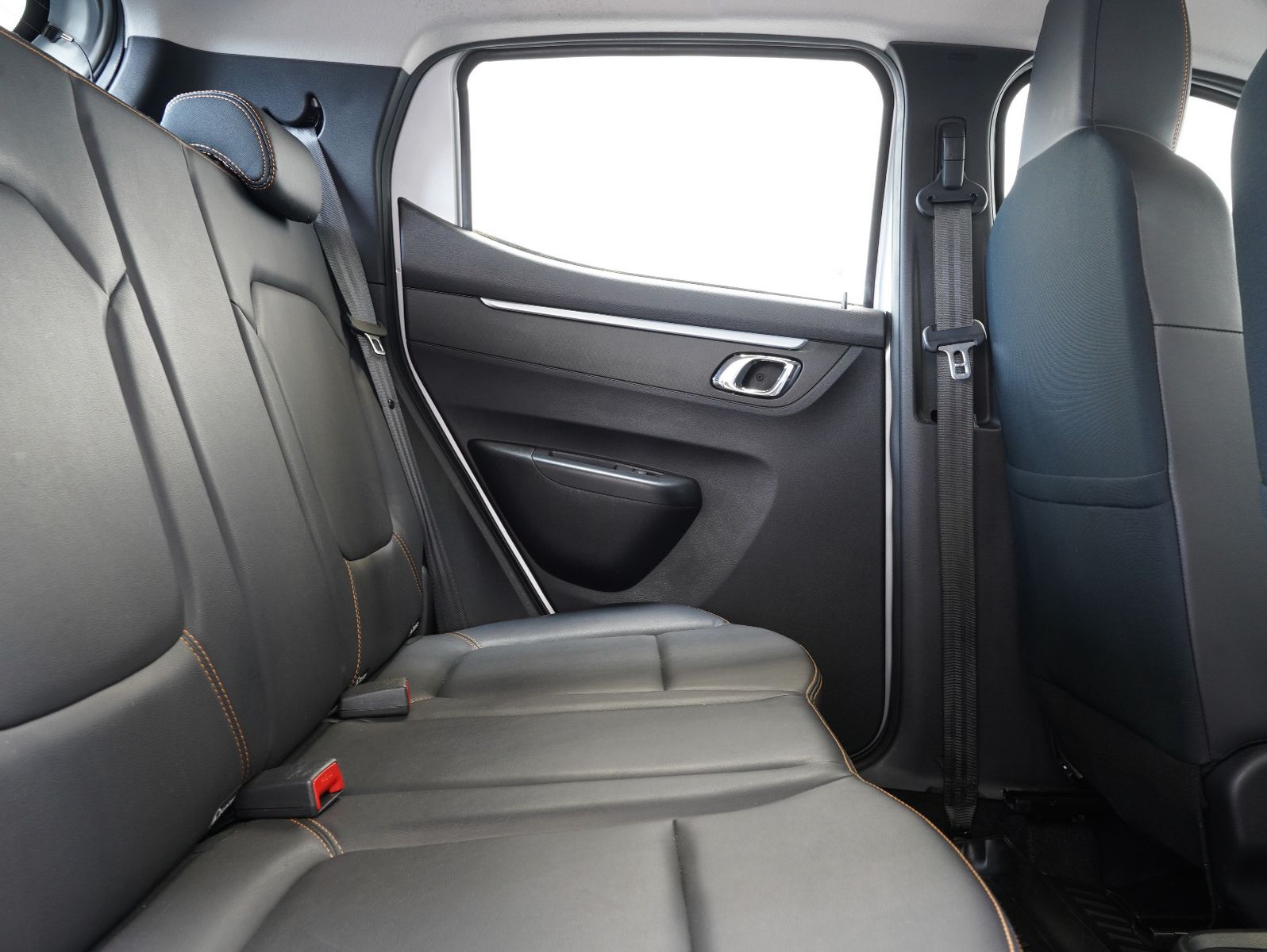 Fahrzeugabbildung Dacia Spring Electric Comfort Plus