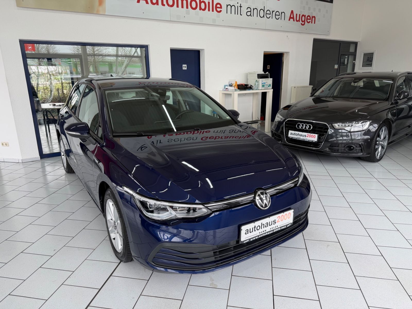 Volkswagen Golf VIII Lim. Life *1-Hand*LHZ*Navi* imagem 2