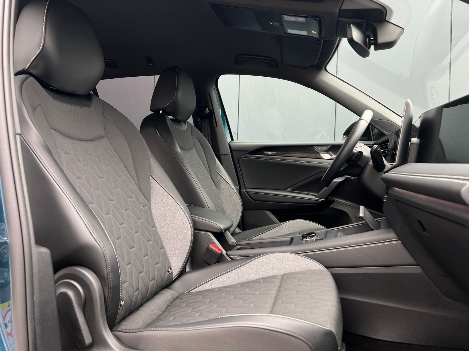 Fahrzeugabbildung Volkswagen Tiguan GOAL 1.5 eTSI DSG *AHK,LED,Kamera,LM'-18*