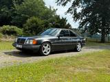 Mercedes-Benz Mercedes Benz 320 CE Coupe 124 - Mercedes-Benz 320: Ce