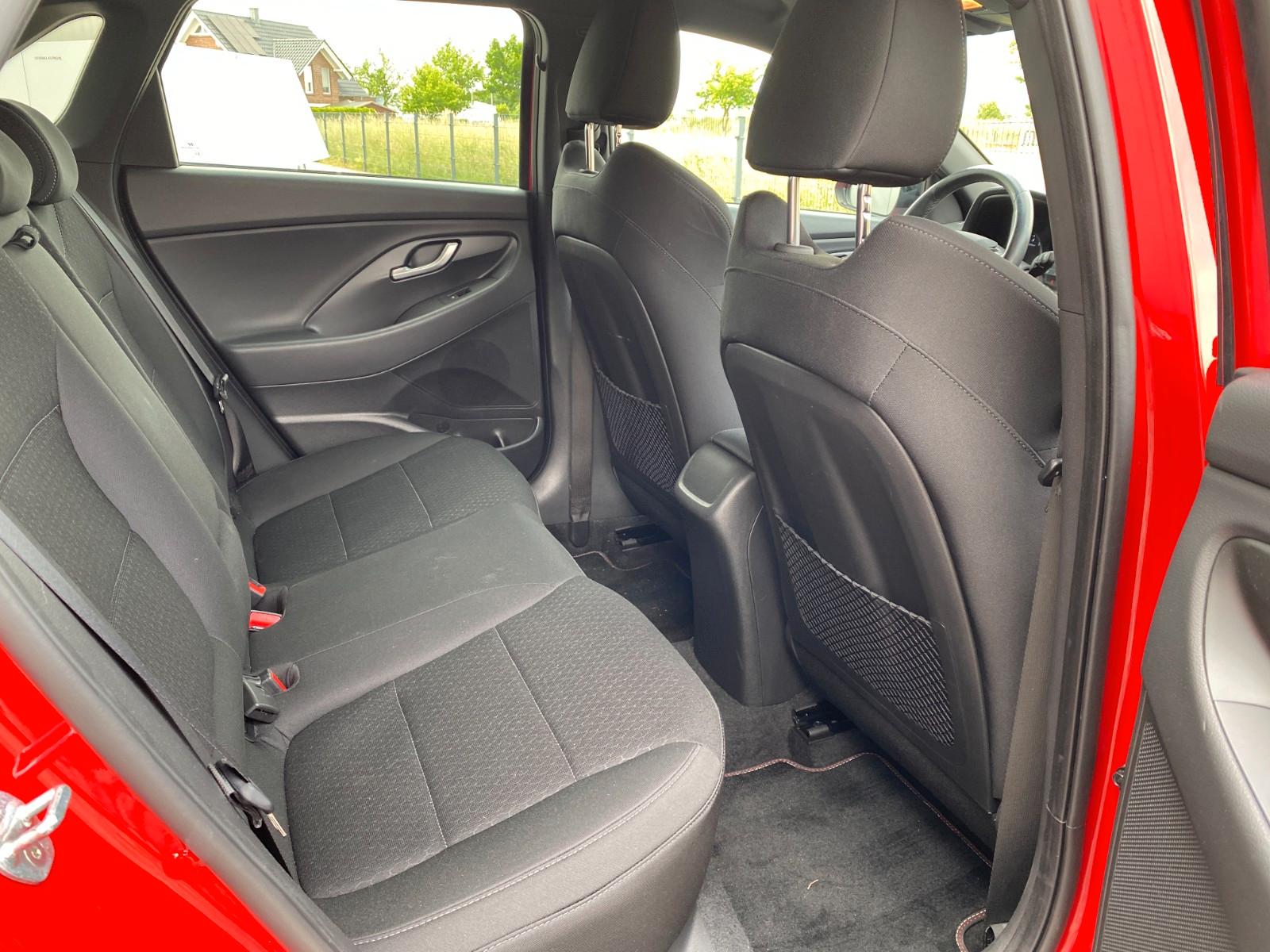 Hyundai i30 N LINE CAR PLAY SITZ-LENKRAD-HZG SCHECKHEFT