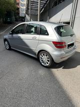Mercedes-Benz Mercedes B 150 BS 2006 / TÜV NEU 06. 2027 - Mercedes-Benz B 150 von privat