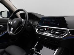 Foto Nummer 36: BMW 320d