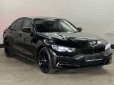 BMW 318 d Aut. Advantage / M-Felgen / TOTW. / RFK  - BMW 318: Limousine, 318d