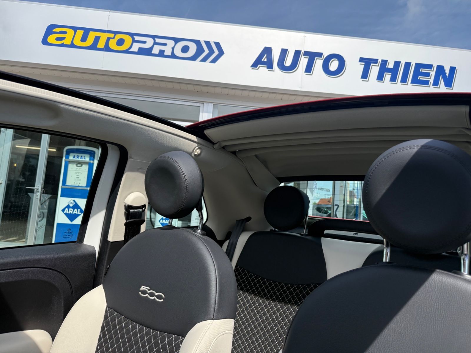 Fahrzeugabbildung Fiat 500 Cabrio Dolcevita Mild-Hybrid Navi/PDC