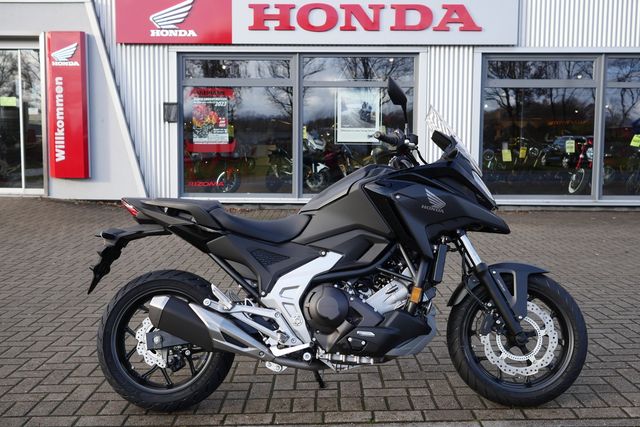 Honda NC 750 X DCT 1. Hand viel Zubehör Neuwertig