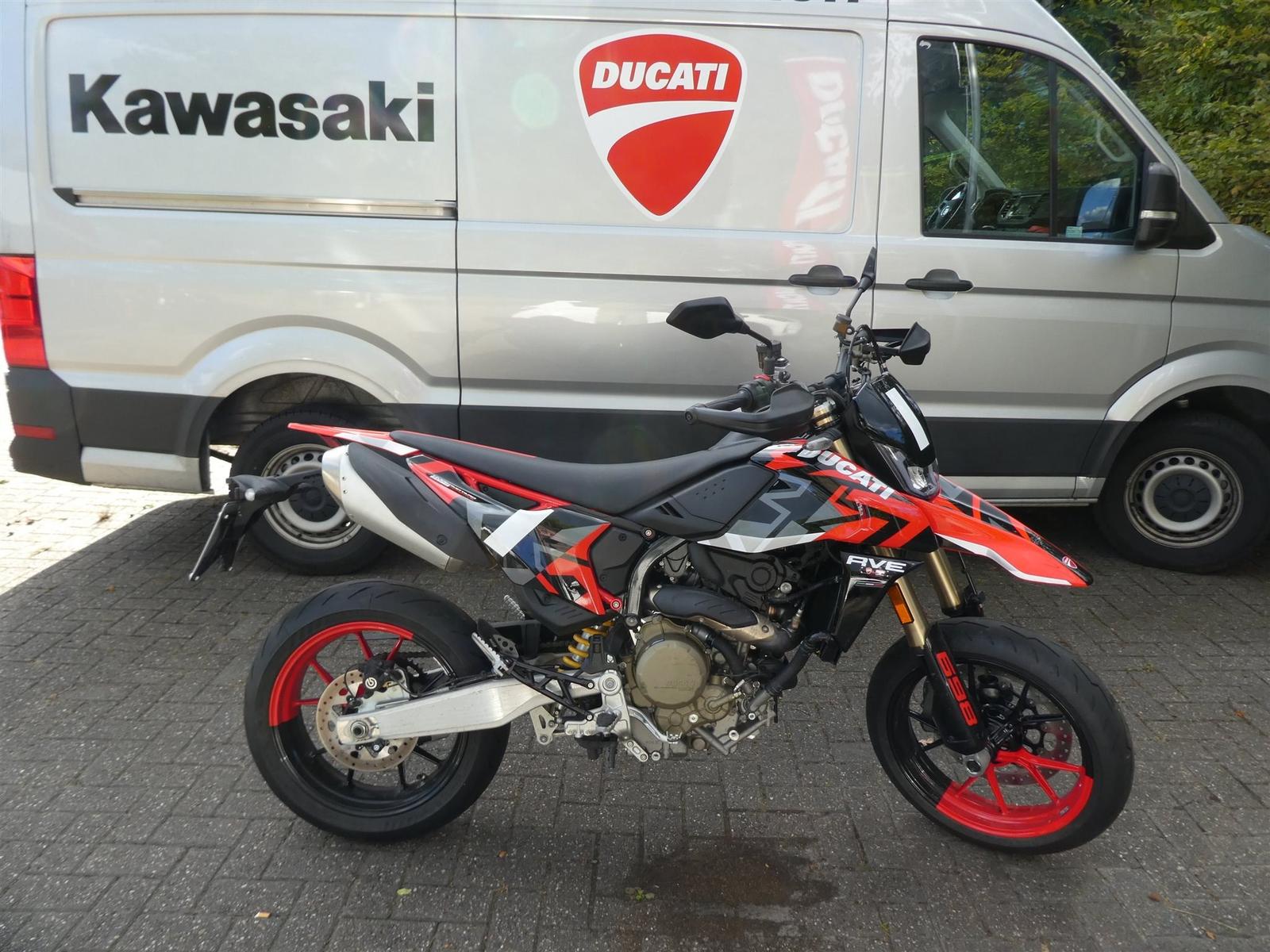 Ducati Hypermotard 698 Mono RVE