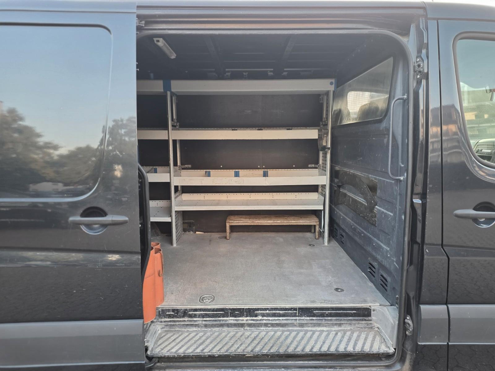 Volkswagen Crafter Kasten H1+L2 3.Stz AHK SORTIMO-REGAL