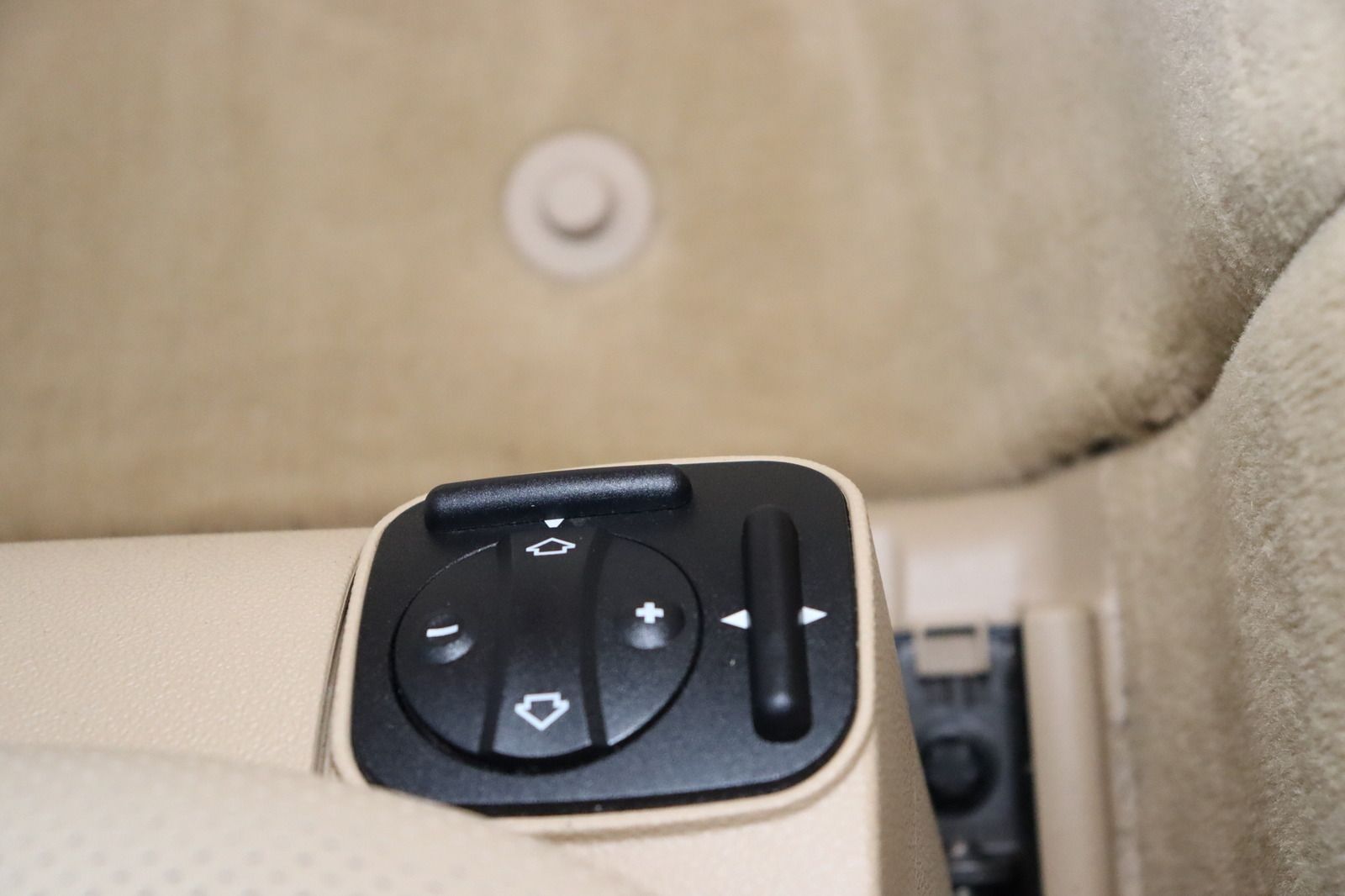 Fahrzeugabbildung Mercedes-Benz CLS 350 CGI Navi * Xenon * 1.Hand