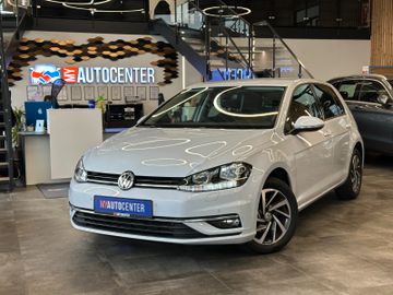 Volkswagen Golf - 1