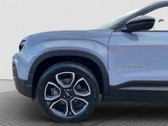 JEEP AVENGER ELEKTRO MY25 SUMMIT